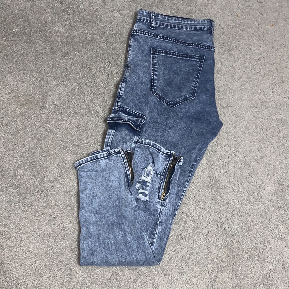Jeans Stretch and Ripped - Picture 3 of 4